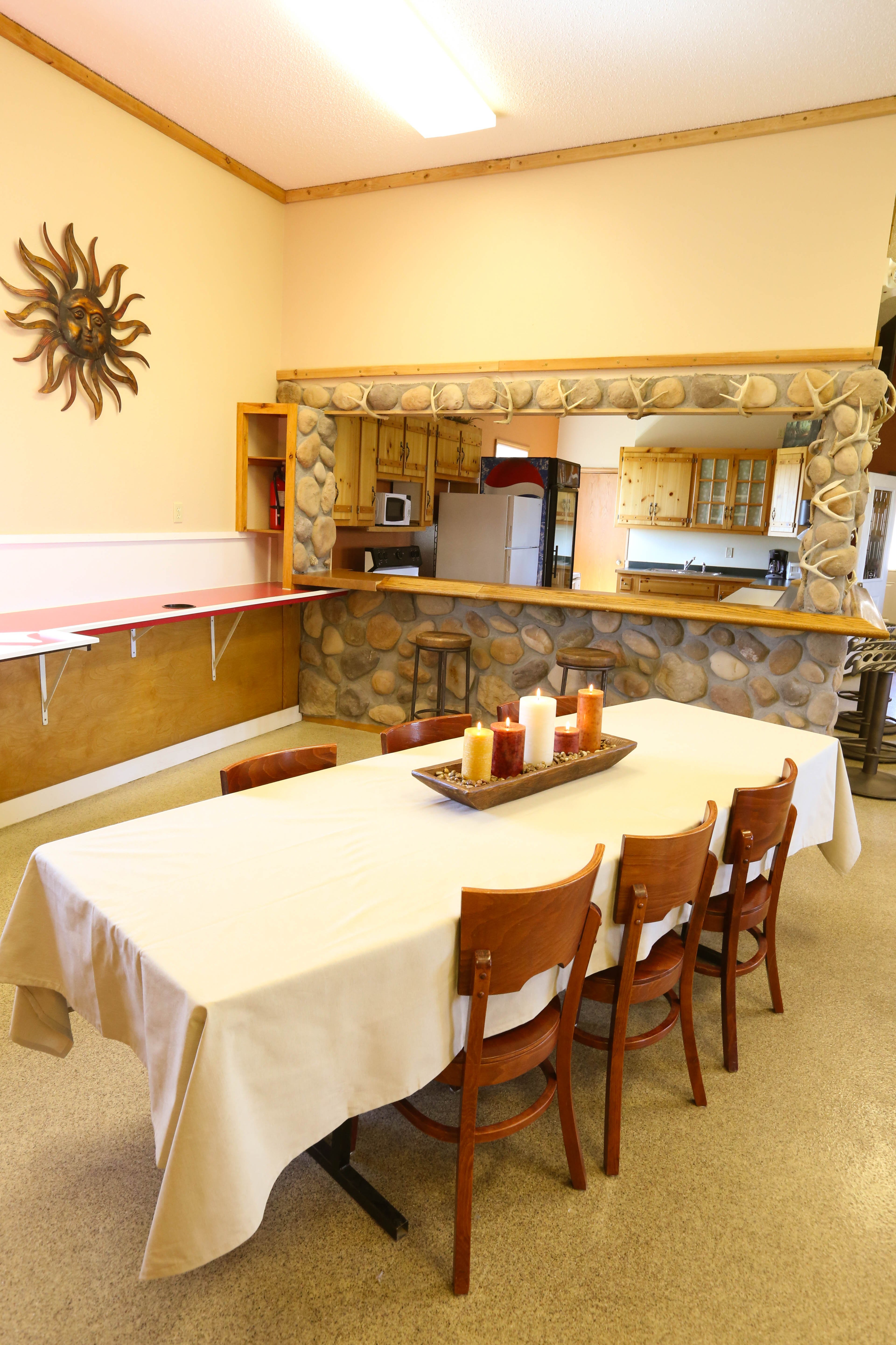 dining dining